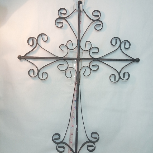𝅺18" rustic metal cross - Picture 3 of 6